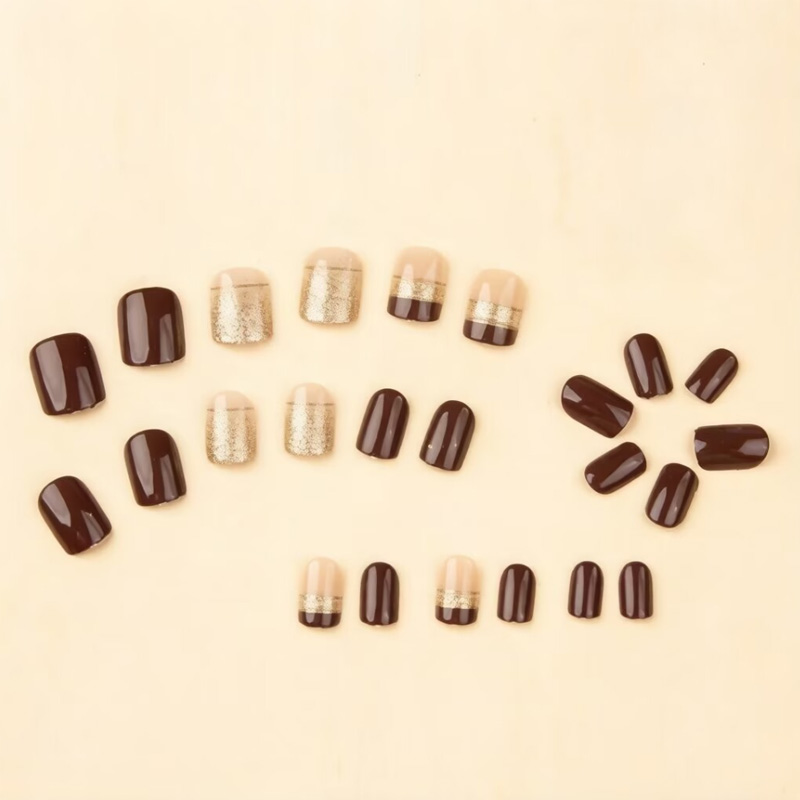 Kurze, quadratische Kunstnägel – Nail Art Press On Bewertung und Preis