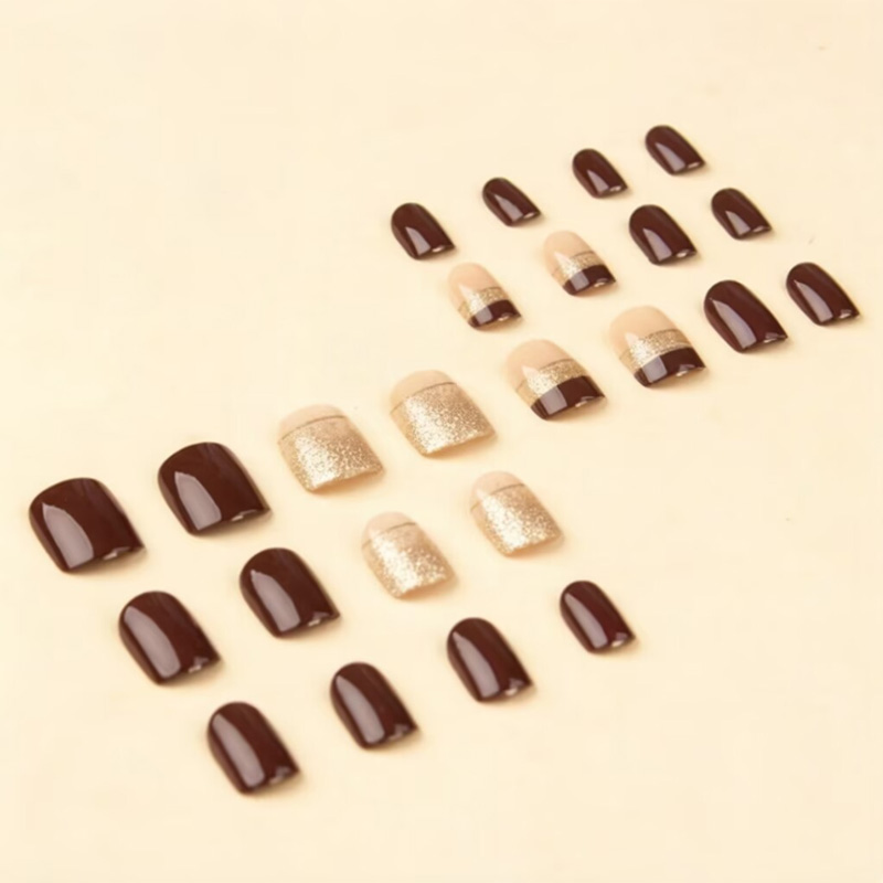 Kurze, quadratische Kunstnägel – Nail Art Press On Bewertung und Preis