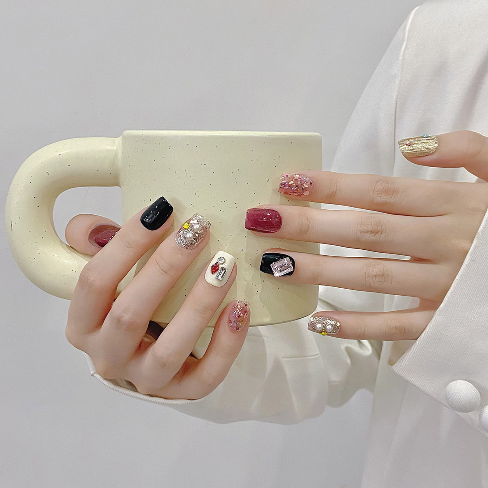 Handgemachte Presse auf Nägeln – Nail Art Gliter Bewertung und Preis