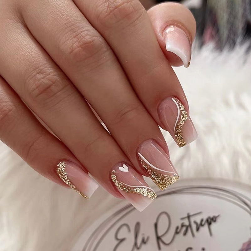 Kurze, mittellange künstliche  – Nail Art Gliter Bewertung und Preis